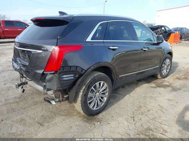 2018 CADILLAC XT5 1GYKNDRS3JZ200058 Photo 3