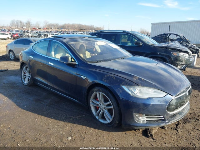 2014 TESLA MODEL S 5YJSA1H11EFP50282 Photo 0