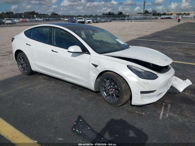 2022 TESLA MODEL 3 5YJ3E1EA1NF242181 Photo 0