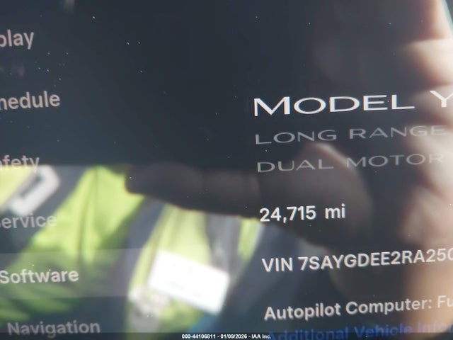 2024 TESLA MODEL Y 7SAYGDEE2RA250834 Photo 6