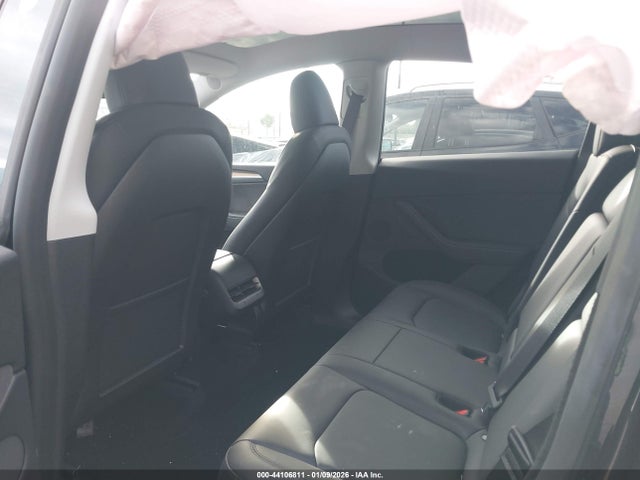 2024 TESLA MODEL Y 7SAYGDEE2RA250834 Photo 7