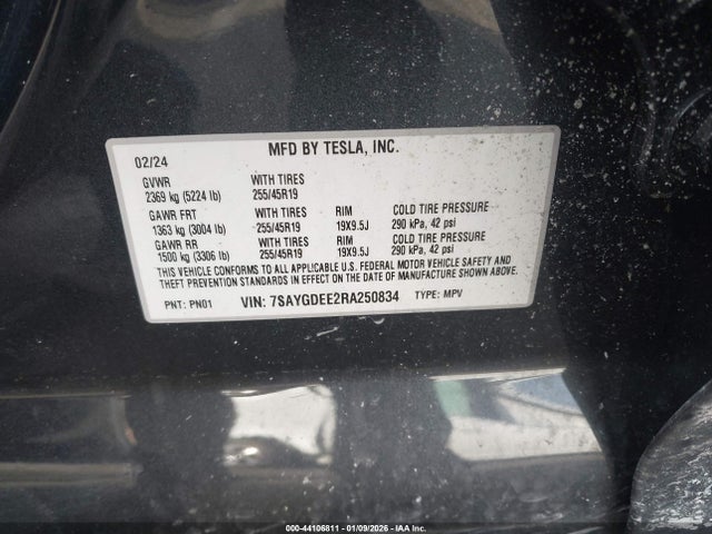 2024 TESLA MODEL Y 7SAYGDEE2RA250834 Photo 8