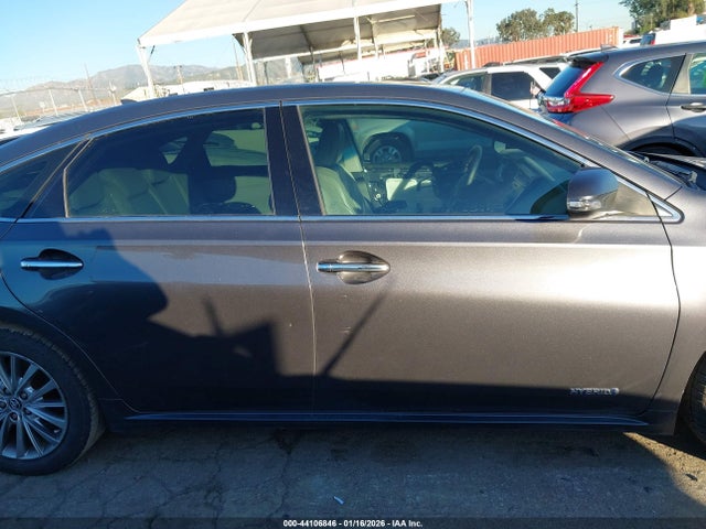 Toyota Avalon Hybrid Limited 2016 4T1BD1EB0GU048643 Image 14