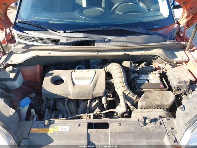 KNDJX3AA8J7589977 KIA Soul !