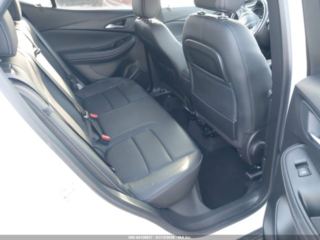 KL4MMFSL5MB085454 Buick Encore Gx Fwd Essence