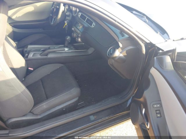 2015 CHEVROLET CAMARO 2G1FB1E31F9159257 Photo 4