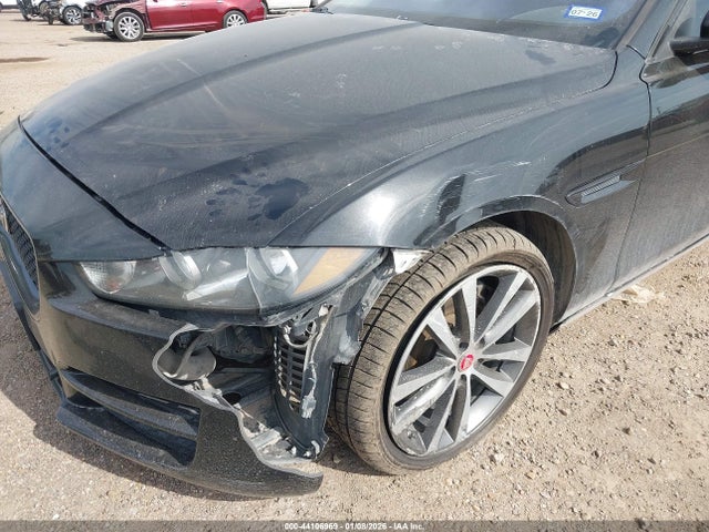 2017 JAGUAR XE SAJAE4BG8HA964926 Photo 5