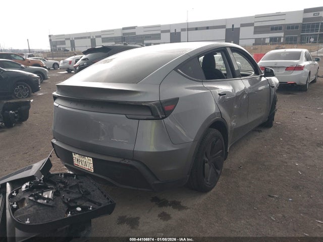 2026 TESLA MODEL Y 7SAYGDEE7TA385038 Photo 3