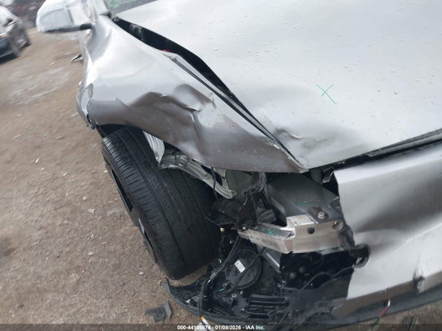 2026 TESLA MODEL Y 7SAYGDEE7TA385038 Photo 5