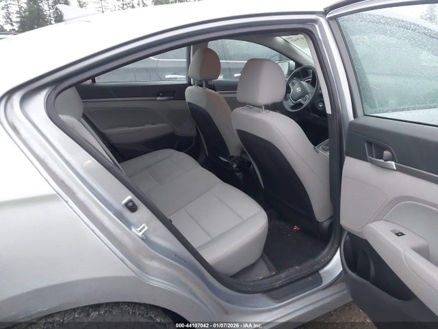 5NPD84LF7HH175667 Hyundai ELANTRA SE