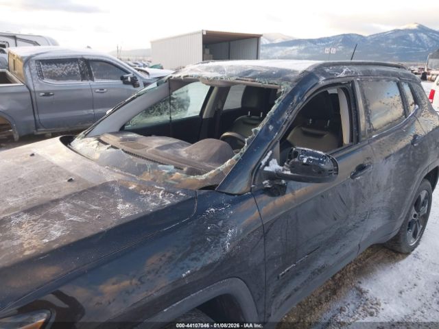 2018 JEEP COMPASS 3C4NJDBB6JT299135 Photo 5