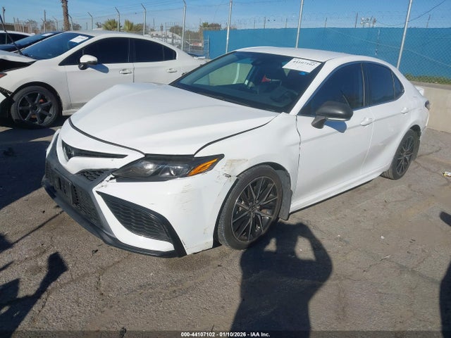 4T1G11AK9NU037996 Toyota CAMRY SE