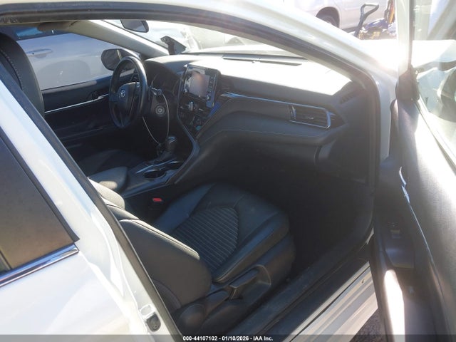 4T1G11AK9NU037996 Toyota CAMRY SE