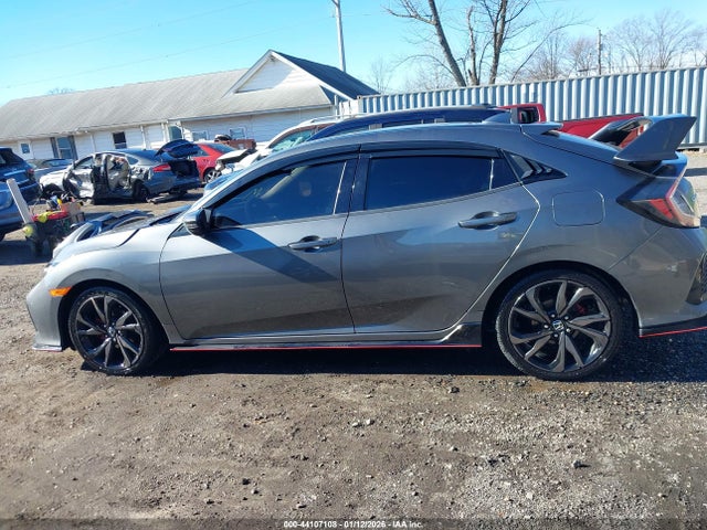 Продажа на аукционе авто 2018 Honda Civic Sport Touring, vin: SHHFK7H98JU409803, номер лота: 44107108