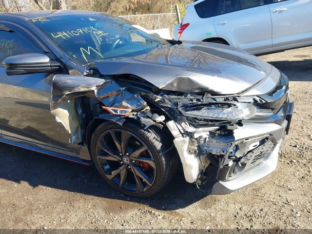 Продажа на аукционе авто 2018 Honda Civic Sport Touring, vin: SHHFK7H98JU409803, номер лота: 44107108