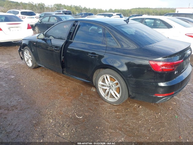 2017 AUDI A4 WAUDNAF48HN041393 Photo 2