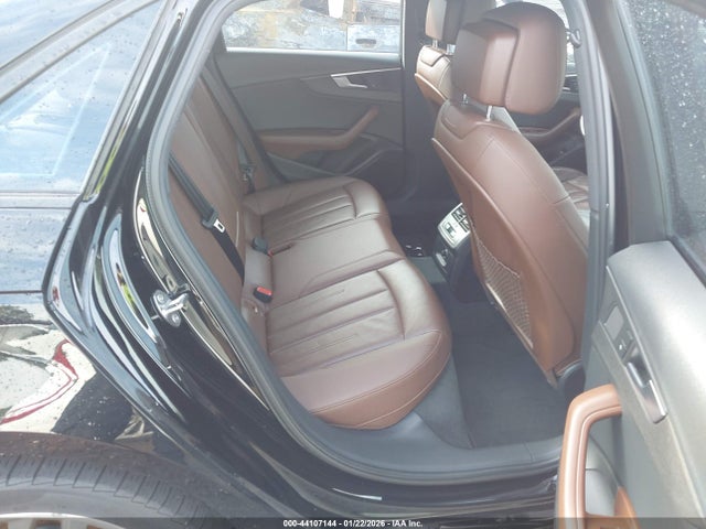 2017 AUDI A4 WAUDNAF48HN041393 Photo 7