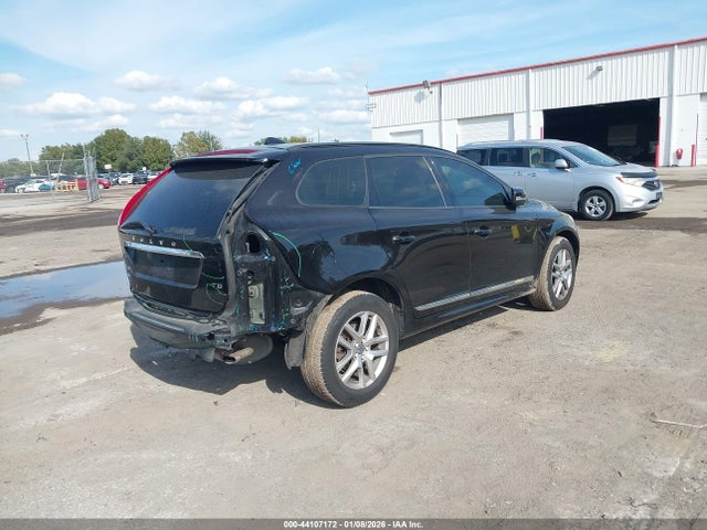 2017 VOLVO XC60 YV440MDJ2H2079597 Photo 3