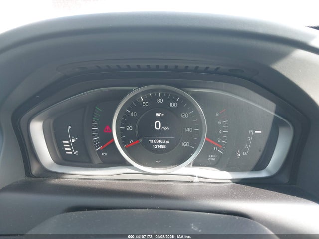 2017 VOLVO XC60 YV440MDJ2H2079597 Photo 6