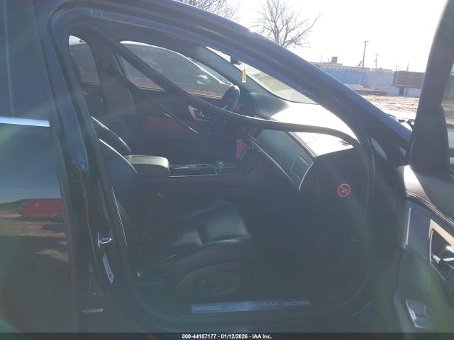 Продаж на аукціоні авто 2014 Jaguar Xf V6 Sc, vin: SAJWJ0EF2E8U13763, номер лоту: 44107177