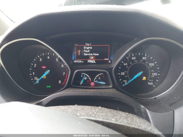 1FADP3K28JL279197 Ford FOCUS SE