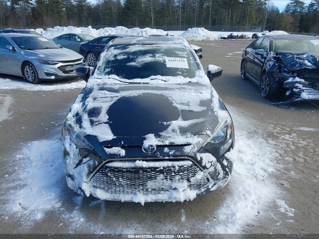 3MYDLBYV8KY522874 Toyota YARIS L