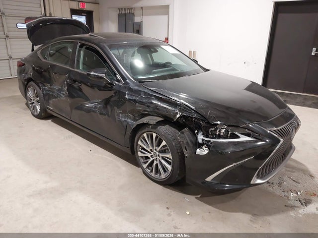 2021 LEXUS ES 300H 58ADA1C18MU003417