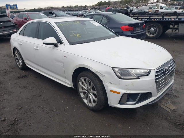 2019 AUDI A4 WAUDNAF43KN020068 Photo 0