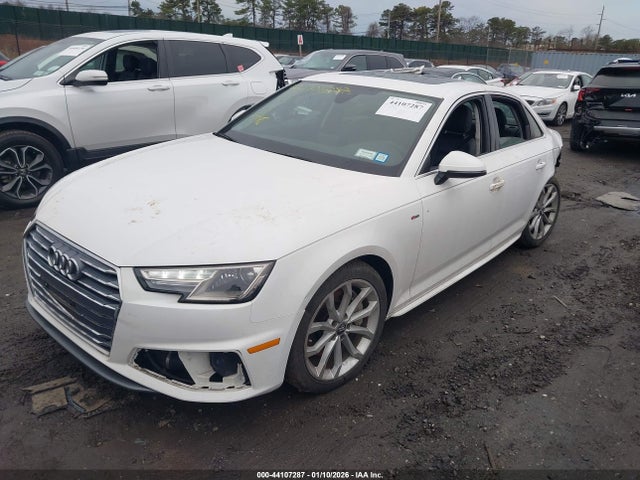 2019 AUDI A4 WAUDNAF43KN020068 Photo 1