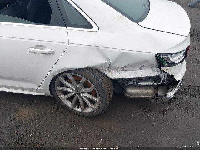 2019 AUDI A4 WAUDNAF43KN020068 Photo 5