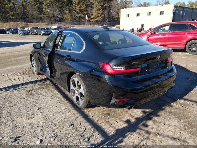 2021 BMW 330I 3MW5R7J07M8B59495 Photo 2
