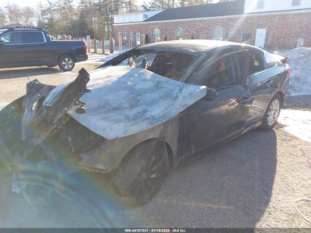 Hyundai SONATA SE 2018 5NPE24AF4JH723607 Image 2