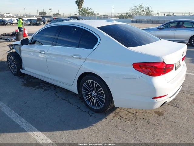 WBAJA5C56JWA37204 BMW 530I