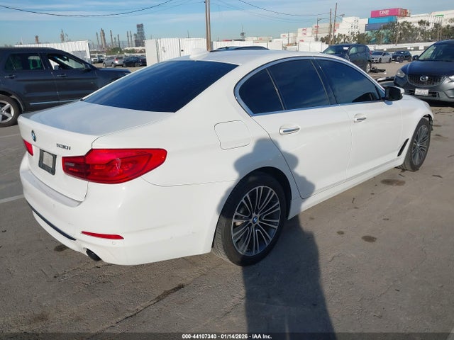 WBAJA5C56JWA37204 BMW 530I