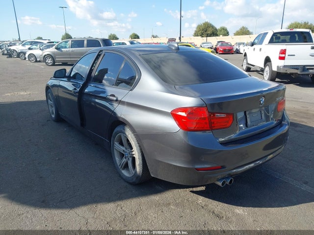WBA3C1C54FK122887 BMW 328I
