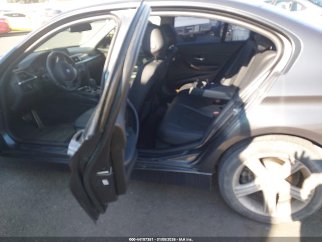 WBA3C1C54FK122887 BMW 328I