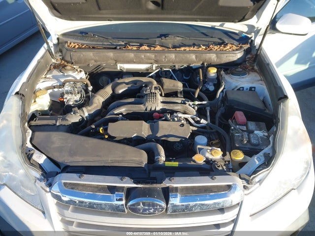 Продажа на аукционе авто 2013 Subaru Outback 2.5i Premium, vin: 4S4BRCCC7D3267528, номер лота: 44107359
