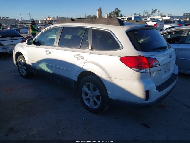 Продажа на аукционе авто 2013 Subaru Outback 2.5i Premium, vin: 4S4BRCCC7D3267528, номер лота: 44107359