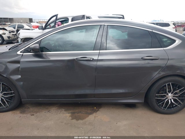 Chrysler 200 Limited 2015 1C3CCCAB8FN690084 Image 14