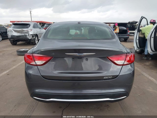 Chrysler 200 Limited 2015 1C3CCCAB8FN690084 Image 16