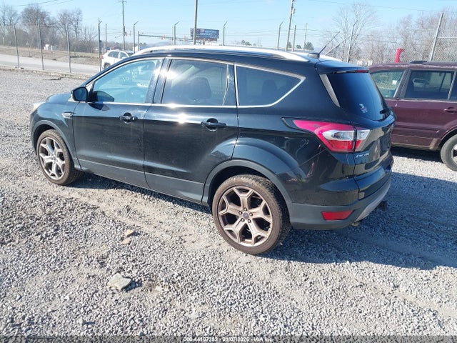 2017 FORD ESCAPE 1FMCU9J93HUC74036 Photo 2