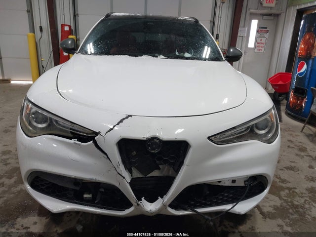 ZASPAKBN0L7C76309 Alfa Romeo Stelvio Ti Sport Awd