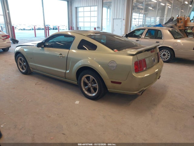2005 FORD MUSTANG 1ZVFT82H155140259 Photo 2