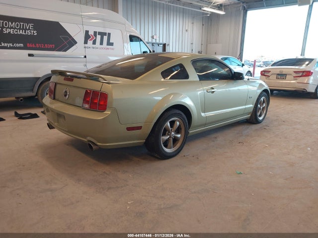 2005 FORD MUSTANG 1ZVFT82H155140259 Photo 3