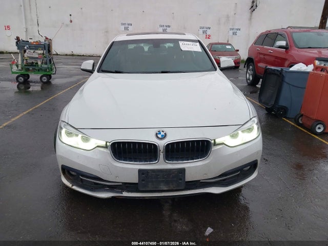 WBA8D9G53HNU59614 BMW 330i Xdrive