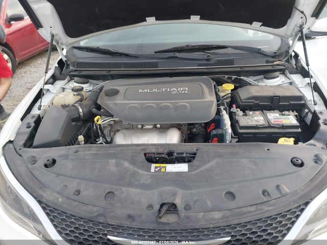 1C3CCCAB9FN721407 Chrysler 200 Limited