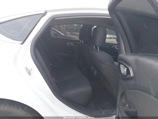 1C3CCCAB9FN721407 Chrysler 200 Limited