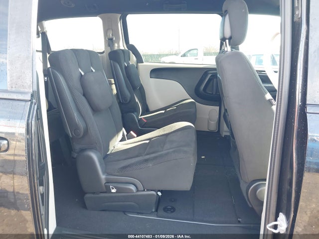 2C4RDGBG1GR349800 Dodge Grand Caravan Se Plus