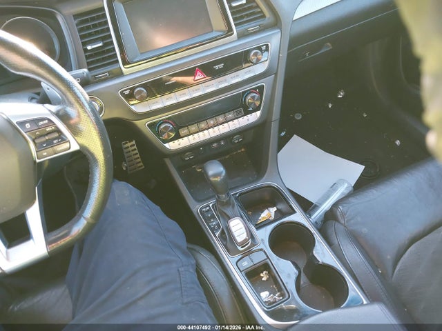 5NPE34AFXKH790999 Hyundai Sonata Sport