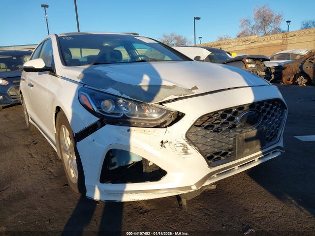 5NPE34AFXKH790999 Hyundai Sonata Sport